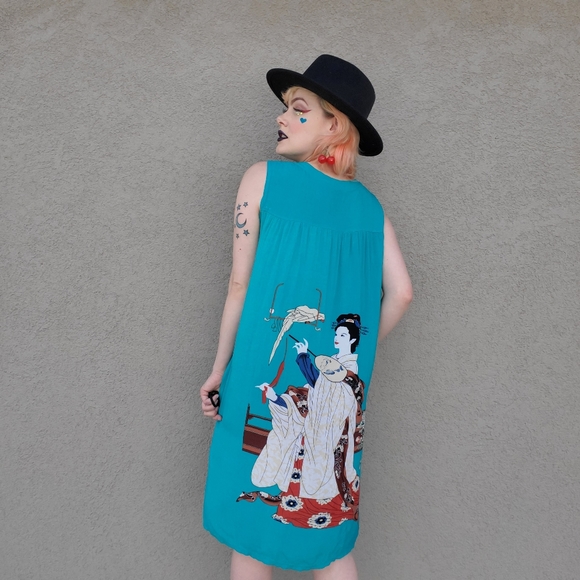 Novelty Japanese "Lady & Parrot" Vintage 90's Turquoise Summer Dress - Picture 7 of 7